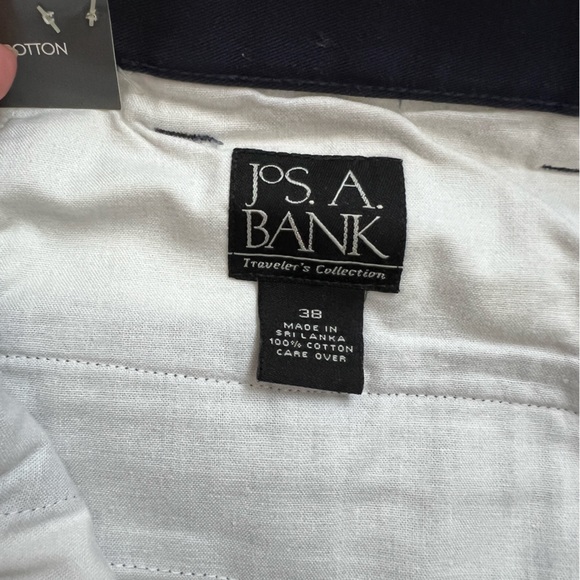 NWT Jos A Bank pleat front Navy Shorts Size 38 REG Travelers Collection - Picture 5 of 5